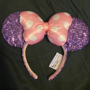 Purple Minnie ears with pink bow